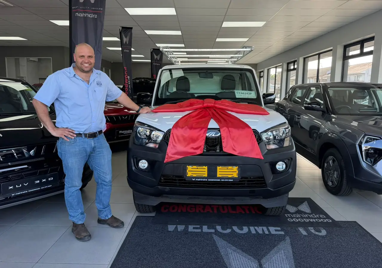 A new bakkie for JGS Plumbing's fifth team